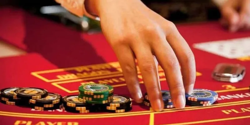Luật chơi Baccarat cơ bản