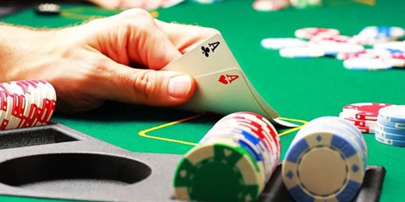 Phân loại các tay bài mạnh và yếu trong trò chơi Poker