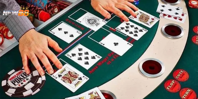 Tìm hiểu về từng vòng cược trong trò chơi Poker