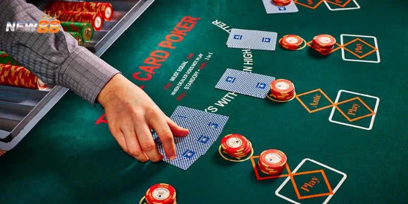 Mẹo chơi Poker thắng lớn từ chuyên gia hàng đầu là gì?